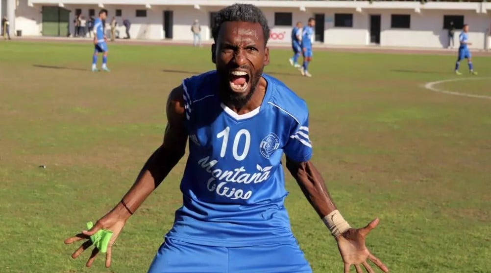 Salah carga contra la UEFA tras muerte del ‘Pelé palestino’ en Gaza