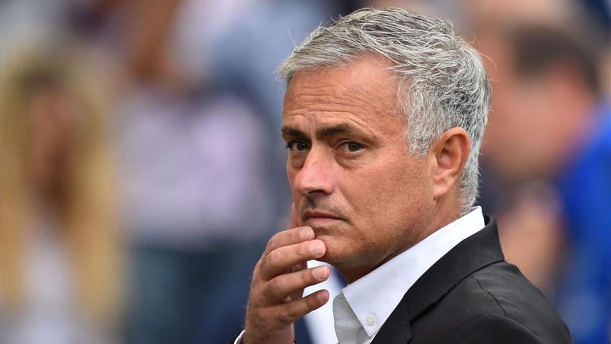 José Mourinho es oficialmente técnico del Benfica