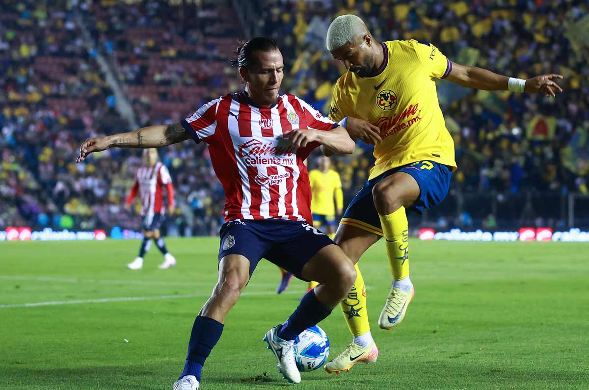 Las Chivas presume con popularidad y el América con los títulos