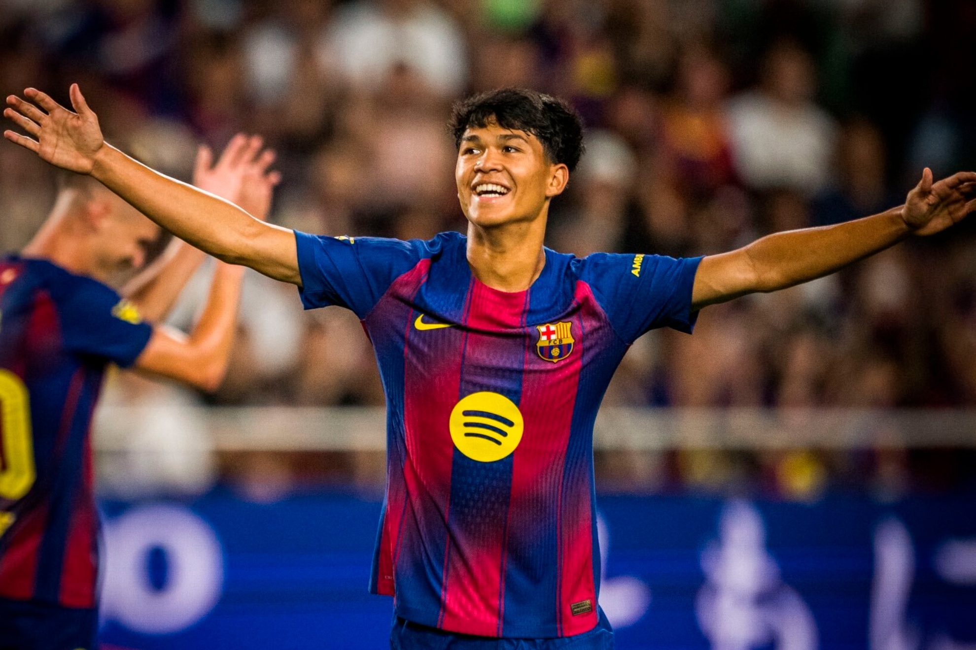 Barcelona: Laporta expresa su malestar por la “incómoda situación” con Dro