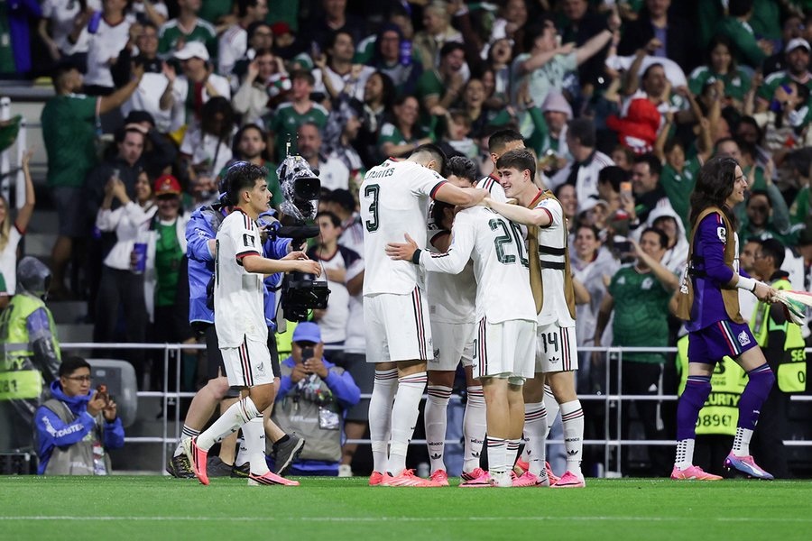 ¡México aplasta a Chequia y se clasifica invicto a los dieciseisavos de final!