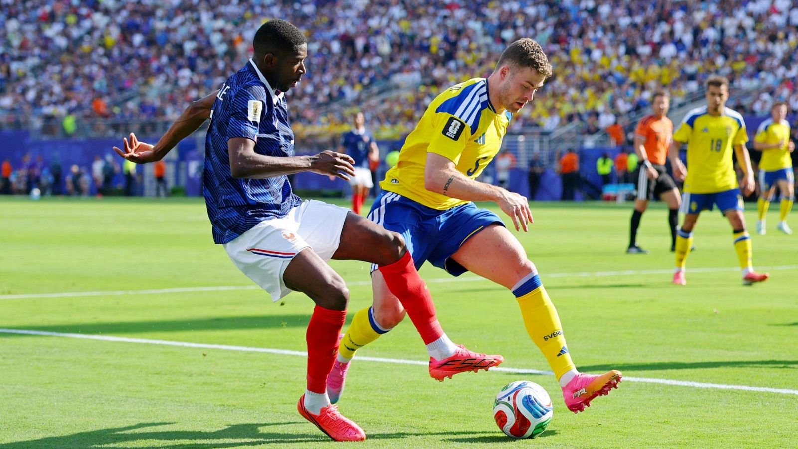 Mbappé comanda la goleada de Francia sobre Suecia y sella el pase a octavos